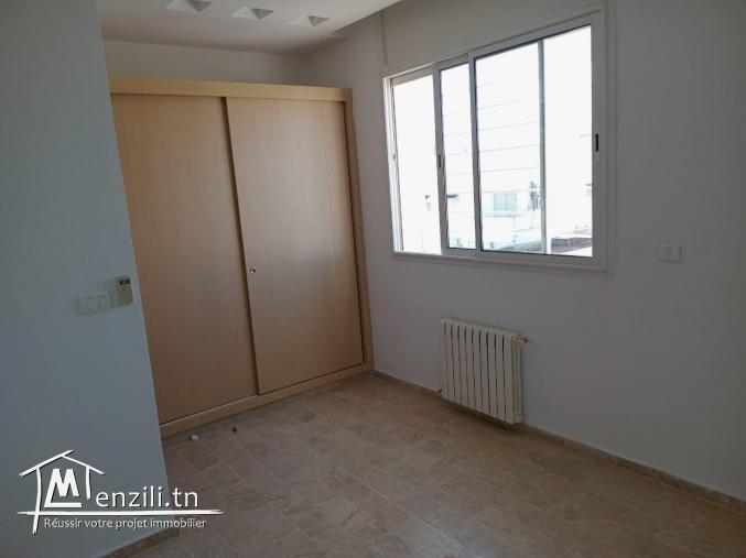 Villa S4 avec piscine à sidi daoued