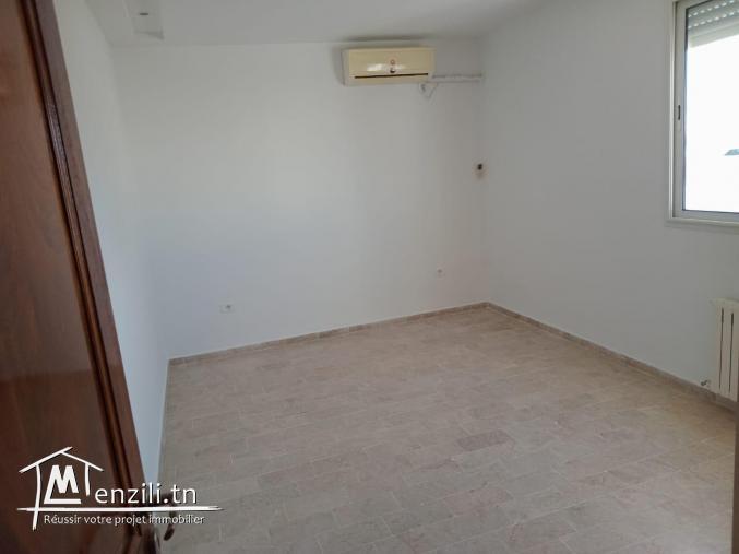 Villa S4 avec piscine à sidi daoued