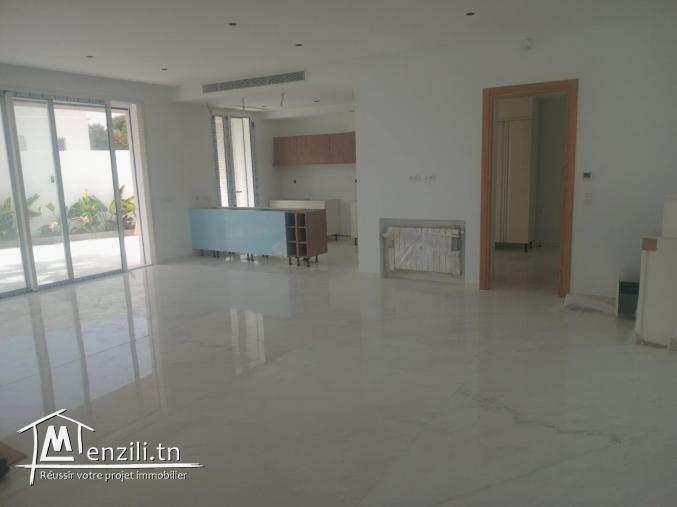 A louer villa s5 à carthage