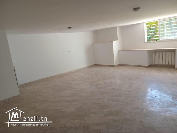 Villas4 avec pisicne à louer à la Marsa