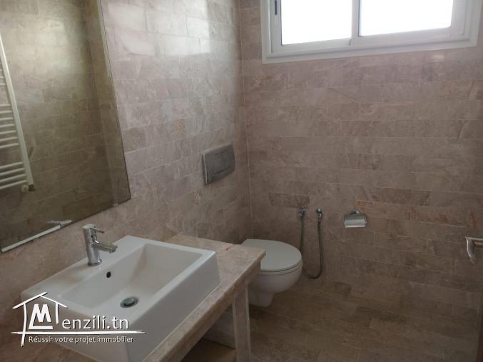 Villas4 avec pisicne à louer à la Marsa