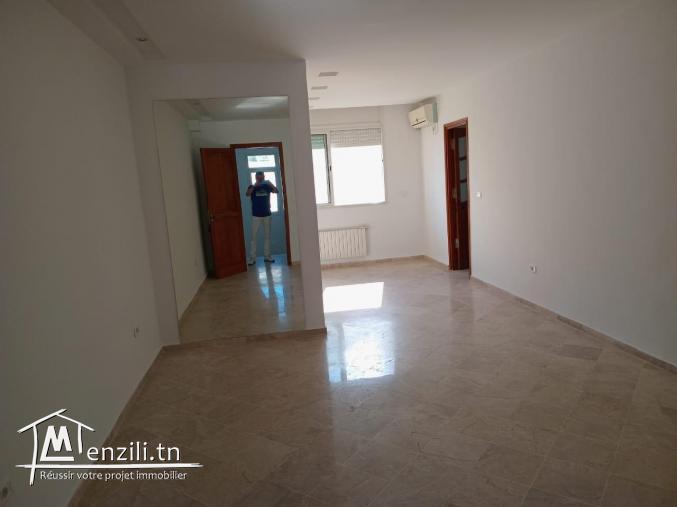 Villas4 avec pisicne à louer à la Marsa