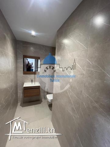 A vendre une Superbe S2 d’une superficie 108m² situé à Sahloul.