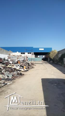 Usine ou dépôt à vendre