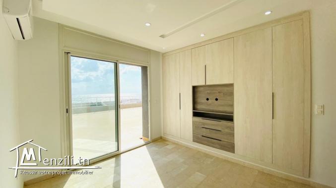 Appartement S+2 Front de mer