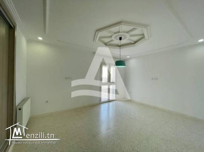 Location d'un appartement S4 à la Marsa