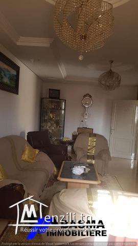 Un étage de villa s+3 à vendre située à Hammem sousse