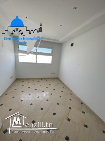 A louer un bureau A2 à Corniche