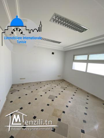 A louer un bureau A2 à Corniche