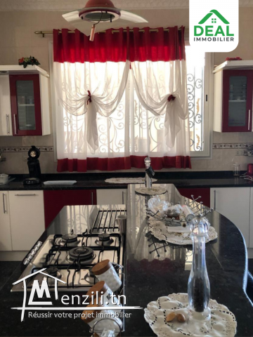 Villa et immeuble R+2 à M'saken