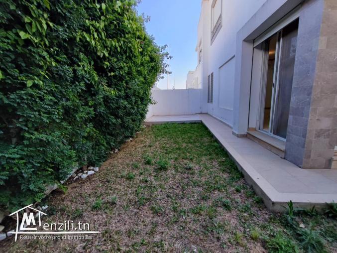 villa s+4 a la soukra