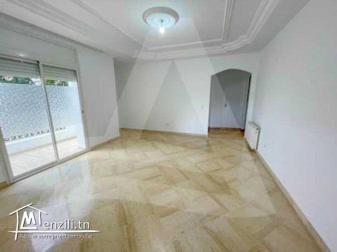 Location d'un étage indépendant  s3 vide à la Marsa