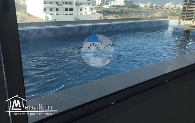 A louer un luxe S4 ave piscine bien meublé à Sahloul