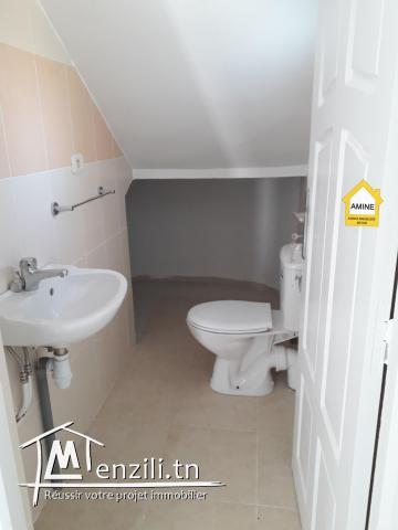 A vendre grande villa proche centre ville Midoun ZU