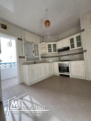 A louer un S+3 à Ain Zaghouan