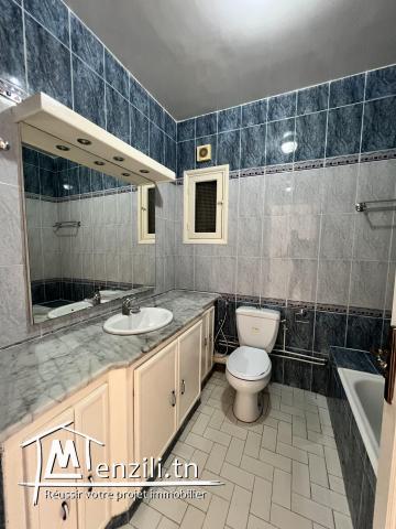 A louer un S+3 à Ain Zaghouan