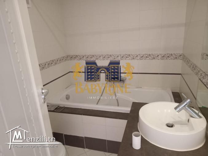 A louer un appartement en s2 à la marsa