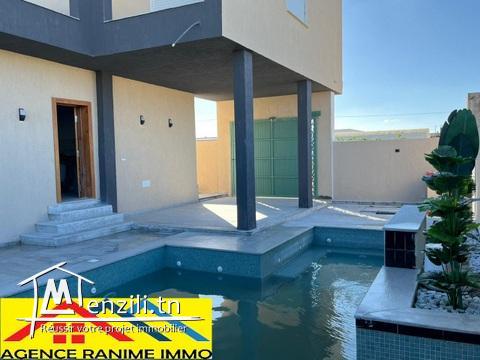 Grande villa haute standing à la mer el haouaria cap bon