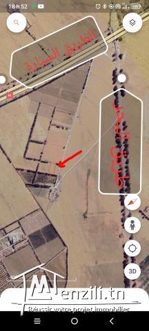 Terrain proche de l aeroport