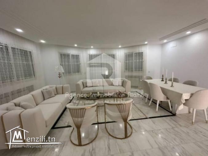 A VENDRE une villa S4 avec Piscine situé à Hergla