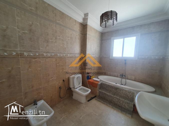 A louer appartement S+3 meublé vue de mer