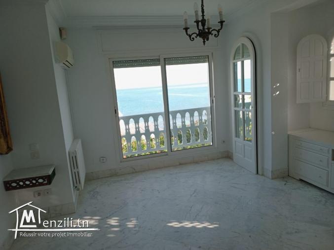 A louer une villa s4 vue mer à la marsa