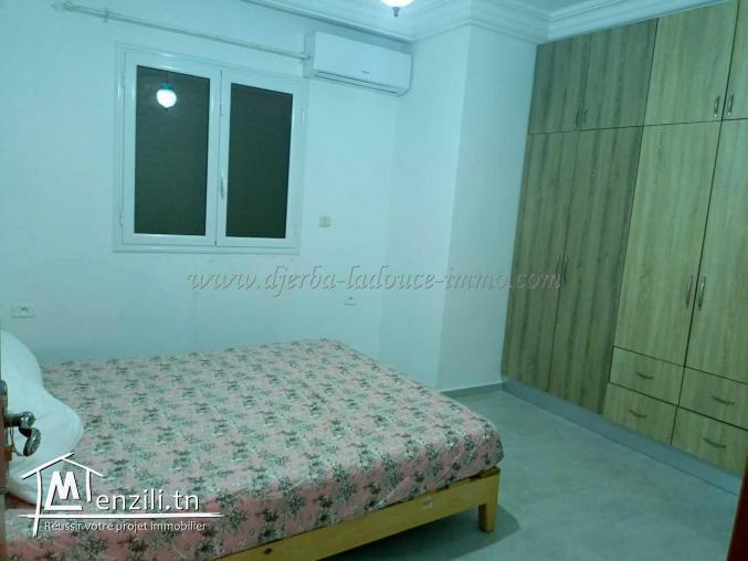 Jolie Villa Avec Piscine A Vendre À Houmt Souk