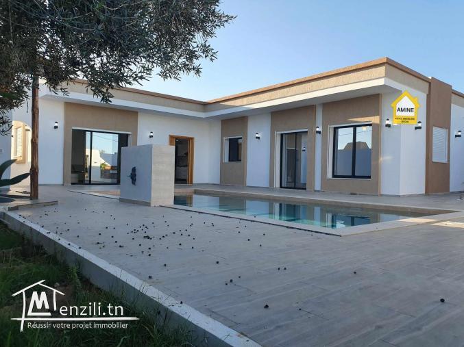 A vendre superbe villa avec piscine meublée à Mezraya Djerba