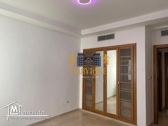 A louer un appartement S3 à la Marsa