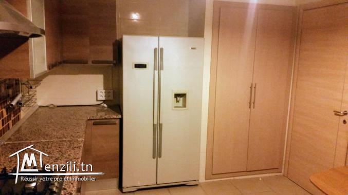 Appart S plus 4 un grand cellier et 2 pl de parking