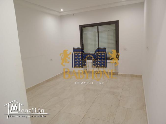 A louer un s2  aux jardins de carthage