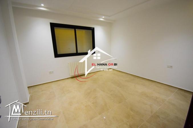 À Vendre Appartement S+3 avec parking proche de la plage à mahdia