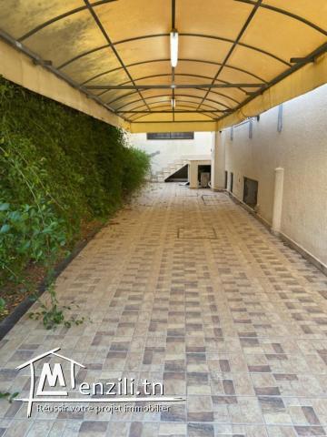 Villa bureautique a louer à Alain savary