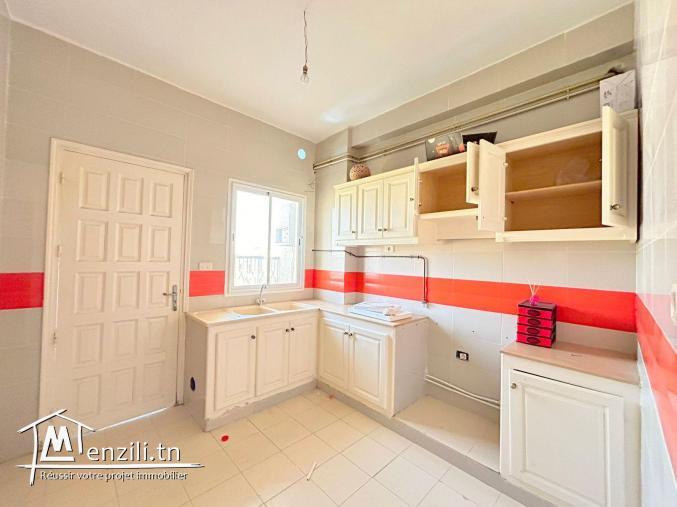 Appartement S+2 au 4e étage – Mahdia, Zone Touristique