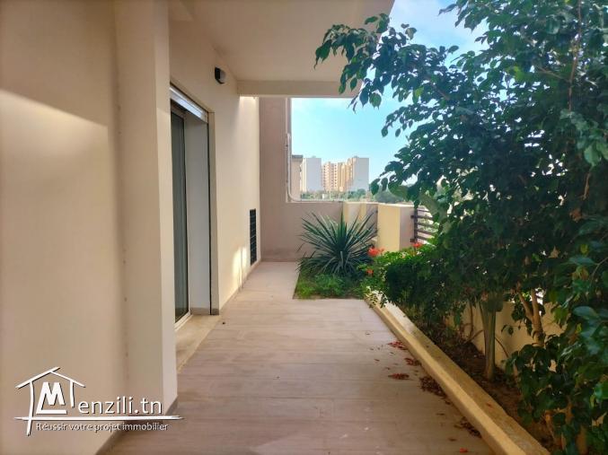 A vendre un duplex en s3 aux jardins de carthage