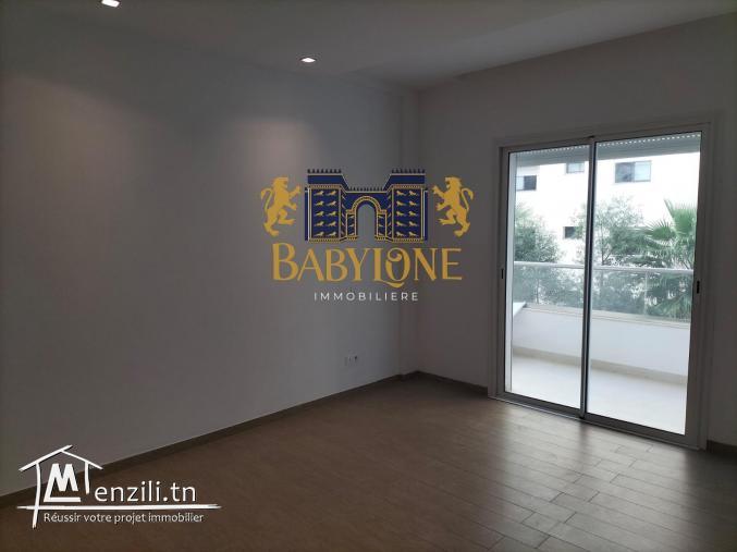 A vendre un duplex en s3 aux jardins de carthage