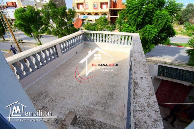 à vendre étage de villa s+2 indépendant à borj arif mahdia