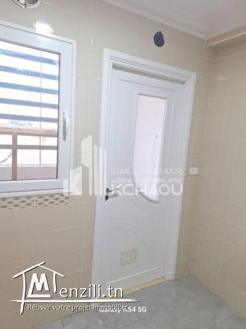 a louer s1 à el ghazela près technopole