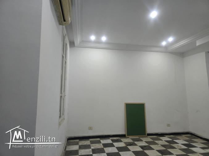 A louer appartement à Jean Jaurès Centre ville TUNIS