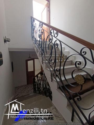 Une villa s+4 à vendre situé à sahloul 1