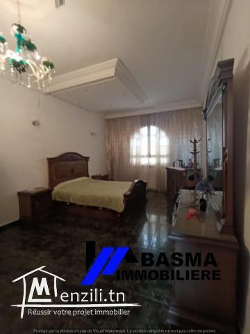 Une villa s+4 à vendre situé à sahloul 1