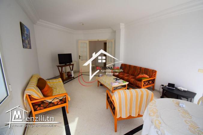 à vendre appartement s+1 vue sur mer et pied dans l’eau à corniche mahdia