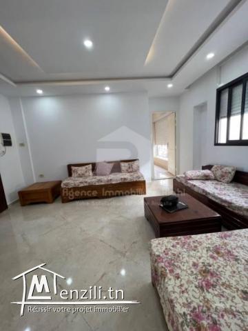 À LOUER ( Annuelle ) un appartement S1 meublé situé à Kantaoui pied dans l’eau