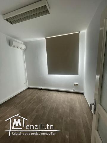 Immeuble bureautique a louer au lac 1