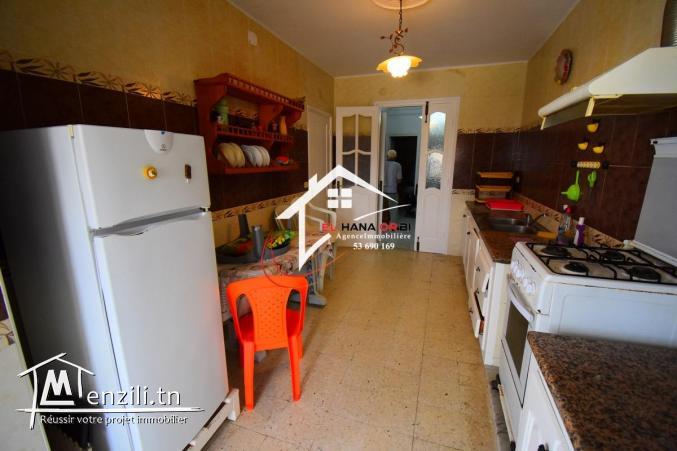 étage de villa s+3 à l’année proche de la plage