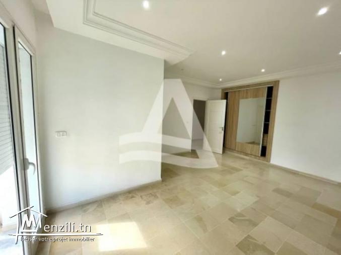 Location d'un spacieux appartement à la Marsa