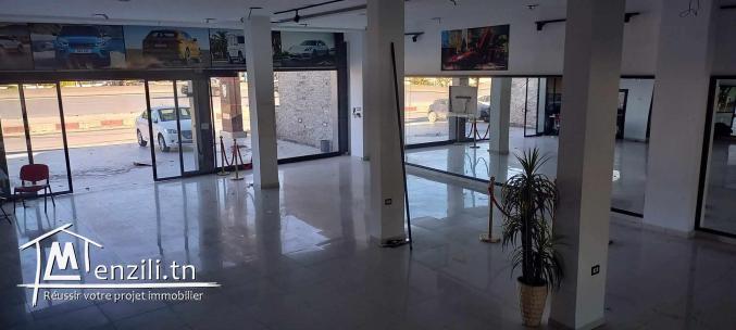 Salle d'exposition à louer