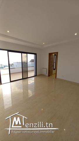 Une villa  jamais habite situe a Hammamet Nord , 5 minutes des hotels Radisson Blu et Le Sultan