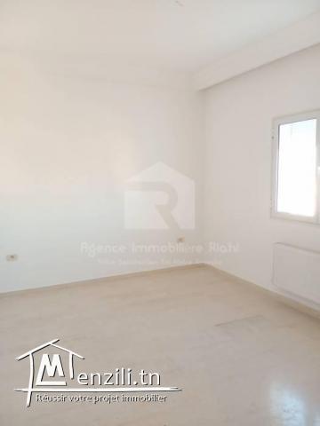 À LOUER (Annuelle) un appartement s2 sans meuble situé à Hammem Sousse ghrabi