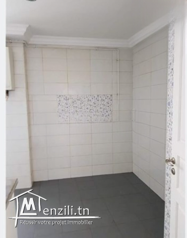 Appartement S3 à louer Cité El Nkhilette Ariana